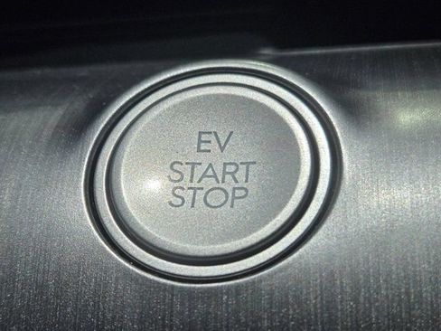 Certified 2024 Hyundai Kona SEL FWD image 22