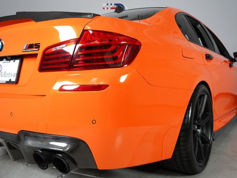 Used 2014 BMW M5 RWD image 25