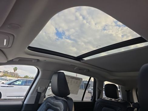 New 2026 Lincoln Aviator Reserve image 28