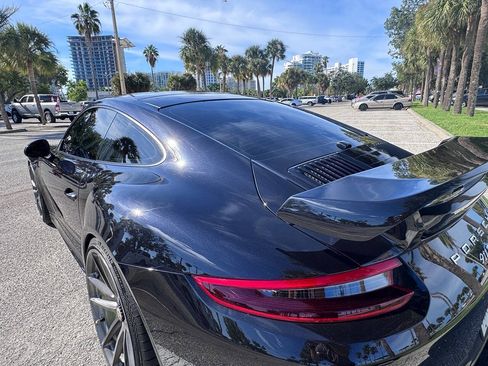 Used 2018 Porsche 911 Turbo S AWD/4WD image 34