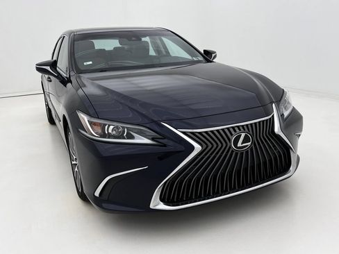 Certified 2021 Lexus ES 350 w/ Premium Package FWD image 3