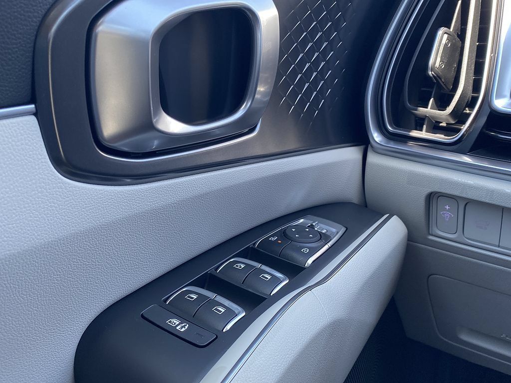 New 2026 Kia Sorento EX FWD image 11