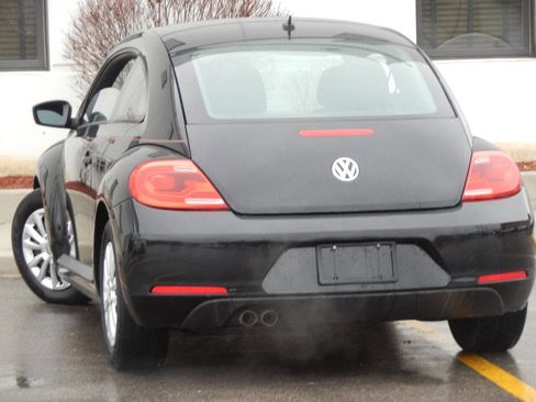 Used 2012 Volkswagen Beetle 2.5 image 13