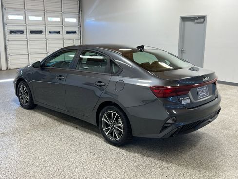 Used 2024 Kia Forte LXS image 2