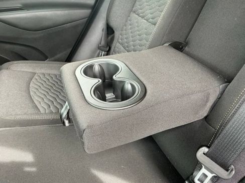 Used 2020 Chevrolet Equinox LT FWD image 34