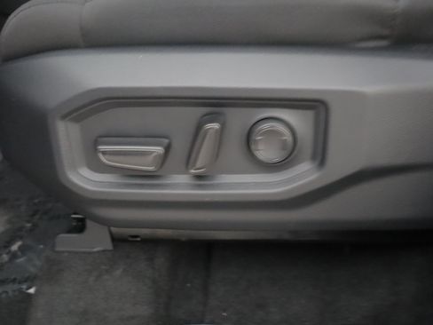 New 2026 Toyota Tundra SR5 AWD/4WD image 13