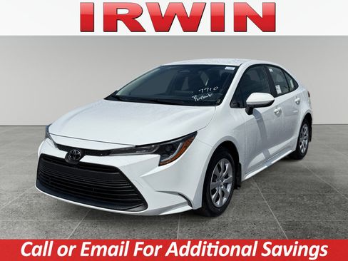 New 2026 Toyota Corolla LE FWD image 1