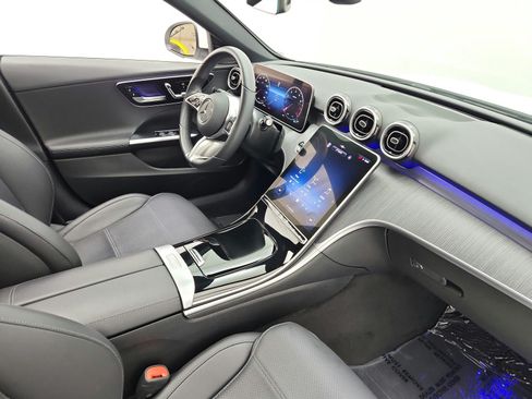 Used 2024 Mercedes-Benz C 300 Sedan image 18