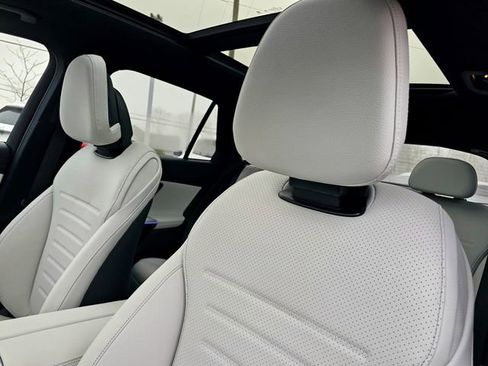 New 2026 Mercedes-Benz GLC 300 4MATIC image 18