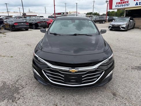 Used 2020 Chevrolet Malibu LS w/ LPO, Convenience Package 1 FWD image 2