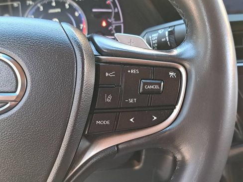 Used 2024 Lexus ES 350 w/ Accessory Package (Z1) FWD image 18