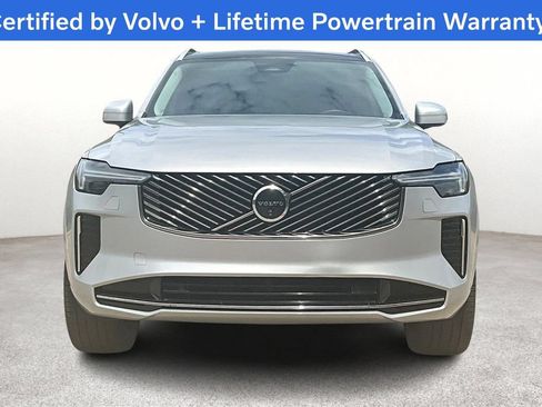 Used 2025 Volvo XC90 B6 Plus AWD/4WD image 4