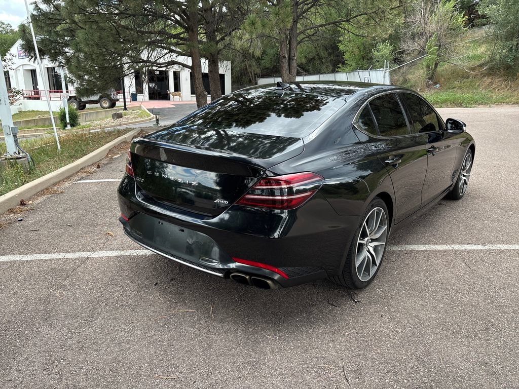 Used 2023 Genesis G70 2.0T AWD/4WD image 5