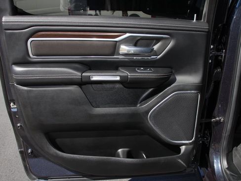 Used 2021 RAM 1500 Laramie AWD/4WD image 21