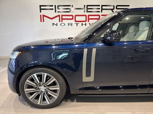 Used 2023 Land Rover Range Rover Long Wheelbase SE image 7