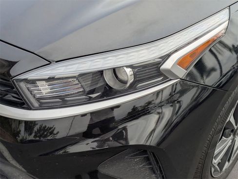 Used 2024 Kia Forte LXS image 11