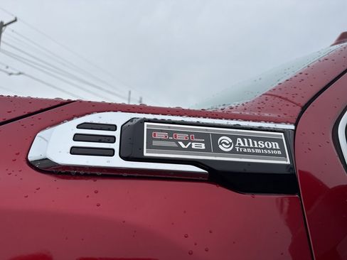 Used 2024 GMC Sierra 2500 Denali w/ Denali Reserve Package image 10