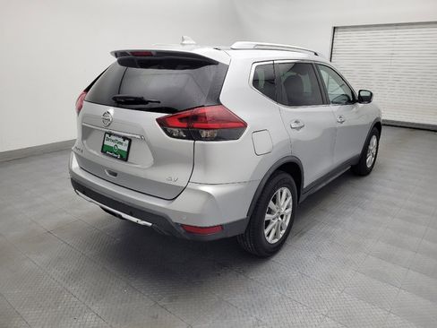 Used 2019 Nissan Rogue SV FWD image 9
