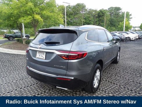 Used 2019 Buick Enclave Essence AWD/4WD image 6