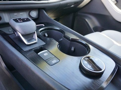 Certified 2024 Nissan Rogue SL image 22