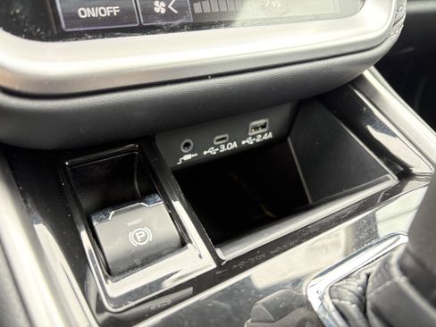 Certified 2023 Subaru Outback Touring image 21