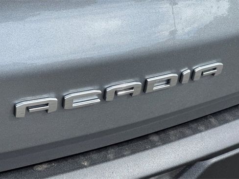 Used 2025 GMC Acadia Elevation image 27