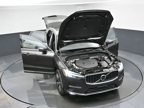 Used 2022 Volvo XC60 B5 Inscription w/ Advanced Package image 43