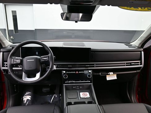 Certified 2025 Hyundai Santa Fe SEL image 10