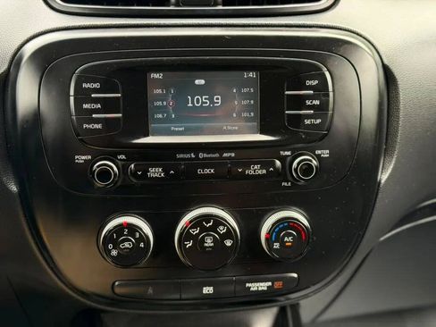 Used 2016 Kia Soul w/ Convenience Package FWD image 16