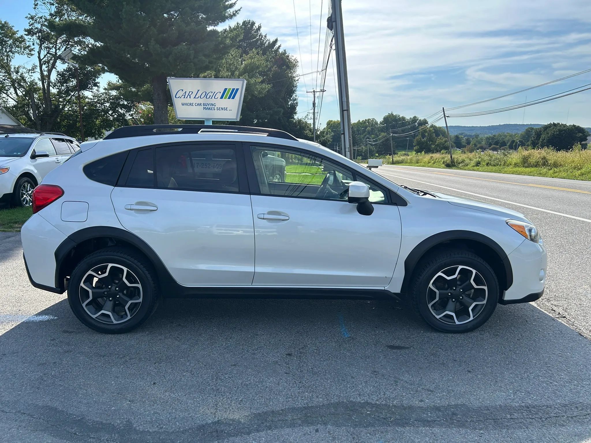 Used 2014 Subaru Crosstrek 2.0i Premium AWD/4WD image 11