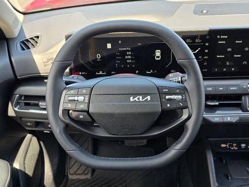 New 2025 Kia K4 EX image 14
