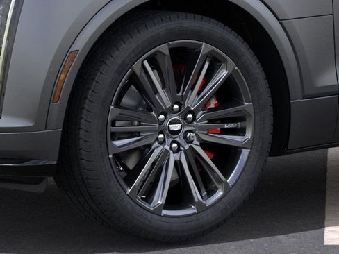 New 2026 Cadillac Lyriq V image 9