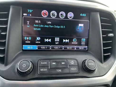 Used 2017 GMC Acadia SLT image 15