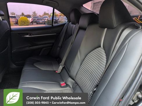 Used 2021 Toyota Camry SE AWD/4WD image 26