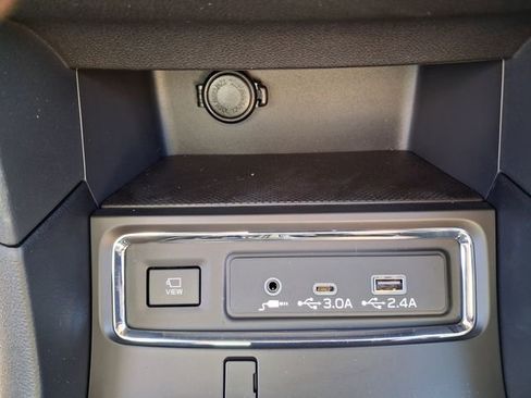 New 2026 Subaru Ascent Limited Bronze AWD/4WD image 30