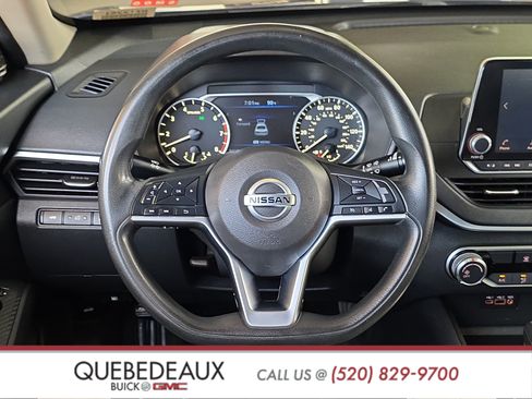 Used 2019 Nissan Altima 2.5 S FWD image 12