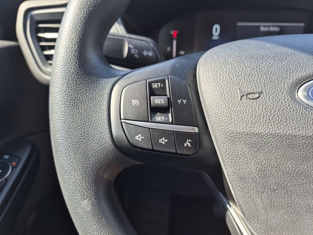 Used 2025 Ford Escape Active FWD image 18
