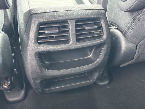 Used 2020 Honda Ridgeline Sport image 12
