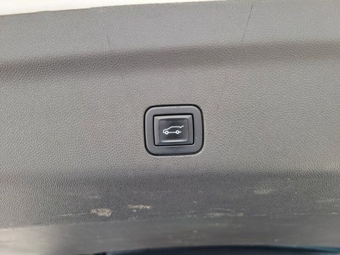 Used 2021 Chevrolet Tahoe LT image 9