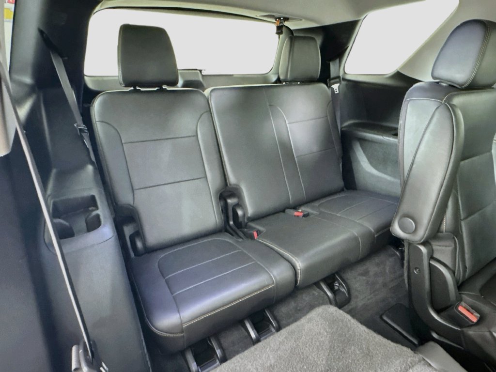 Used 2020 Chevrolet Traverse LT FWD image 27