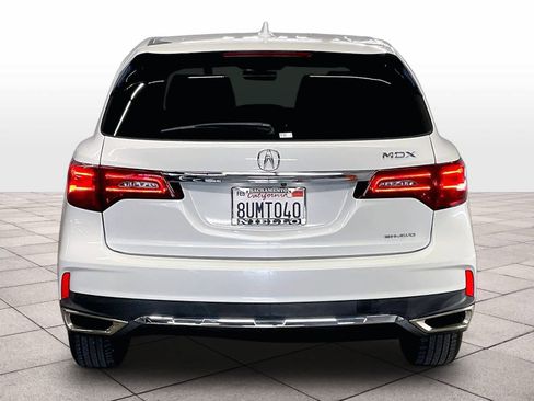 Used 2020 Acura MDX SH-AWD image 7