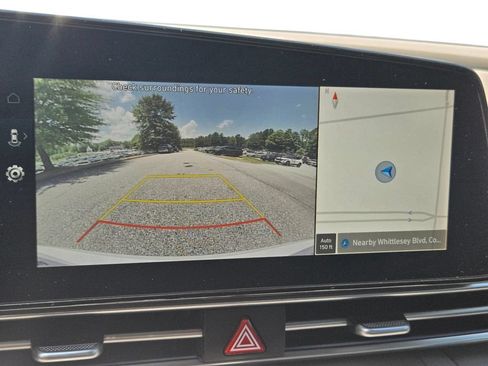 Used 2024 Hyundai Elantra SEL w/ Convenience Package FWD image 28