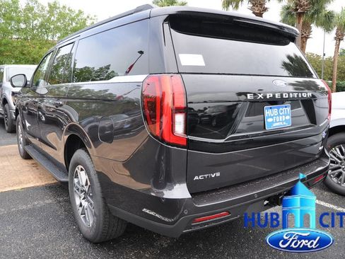 New 2026 Ford Expedition Max Active RWD image 3