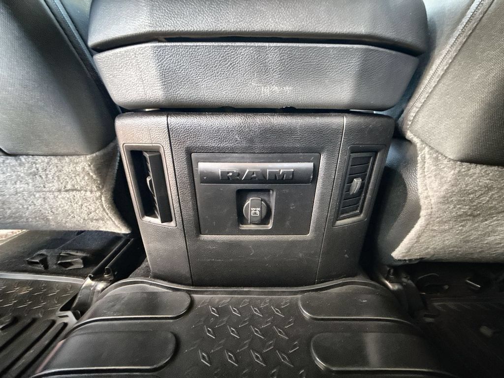 Used 2017 RAM 1500 Big Horn AWD/4WD image 19