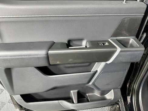 Used 2022 Ford F150 XLT w/ Equipment Group 302A High image 25