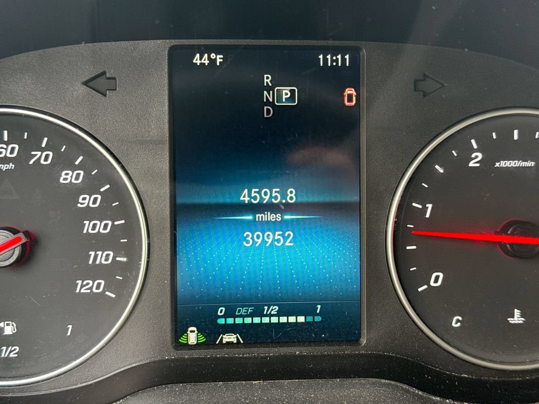 Used 2021 Mercedes-Benz Sprinter 2500 image 17