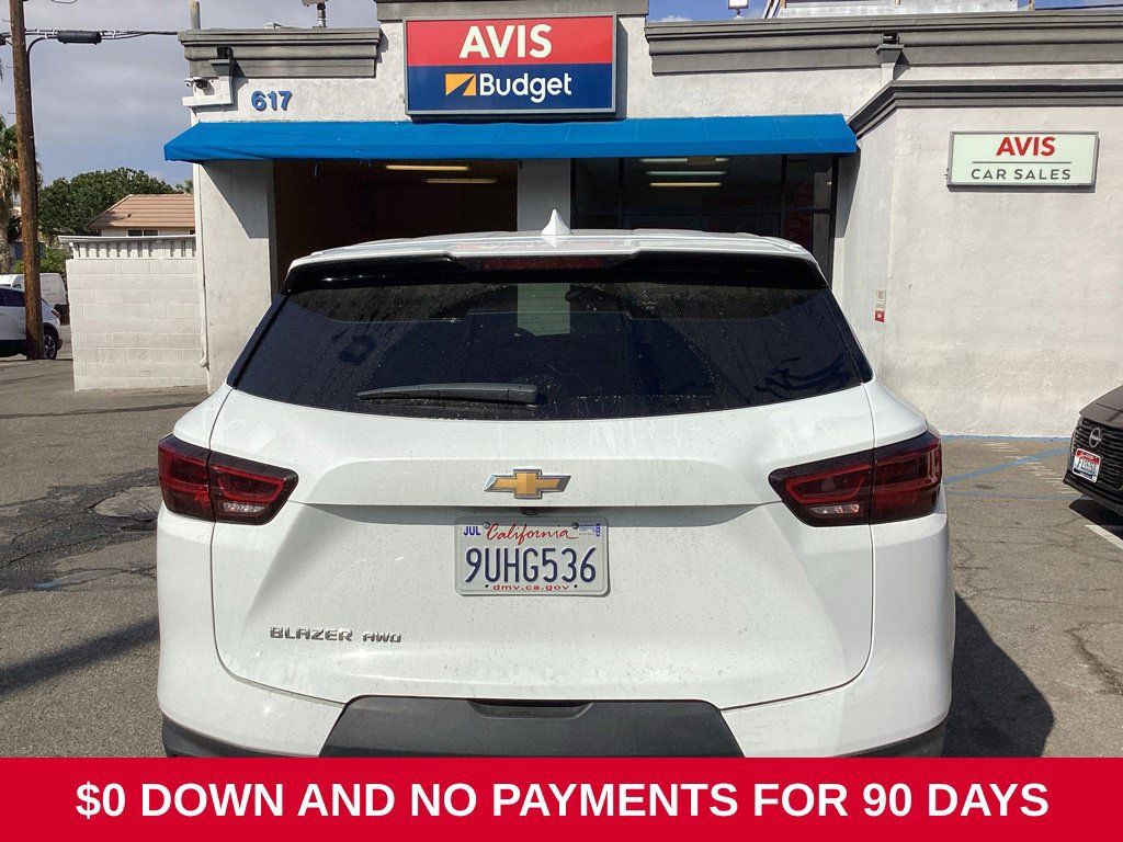 Used 2025 Chevrolet Blazer LT AWD/4WD image 4