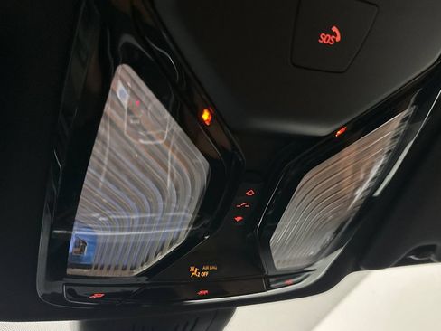 Used 2023 BMW i4 eDrive40 RWD image 36