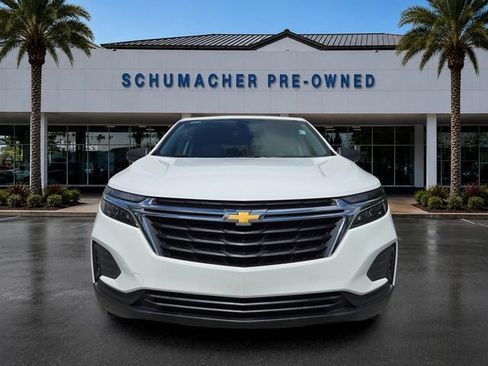 Used 2024 Chevrolet Equinox LS w/ LS Convenience Package FWD image 2