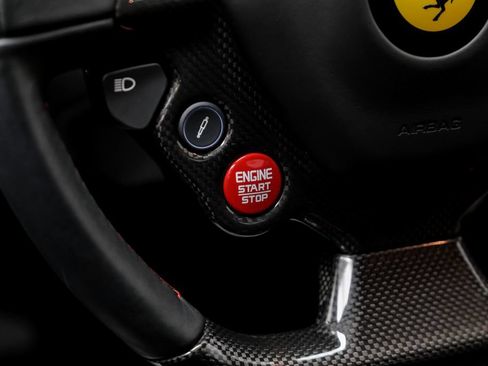 Used 2020 Ferrari 488 Pista Coupe RWD image 20